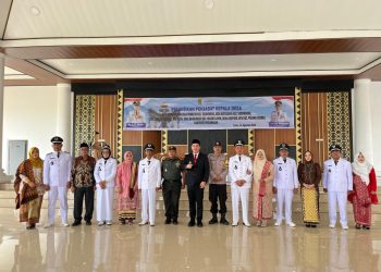 Enam Penjabat Kepala Desa di Pesawaran Dilantik, Bupati Tekankan Konsolidasi dan Pembangunan Desa