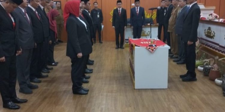 Dorong Pelayanan Publik, Wabup Tanggamus Lantik 9 Pejabat Strategis