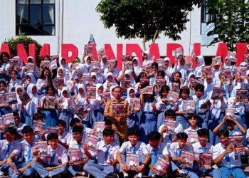 Majalah Pendidikan Narasi Hadir di SMAN 1 Bandar Lampung, Siswa Langsung Antusias